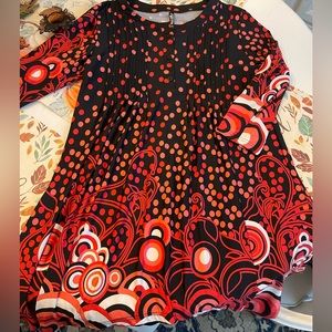 Women’s tunic top by White Mark.- Last chance!